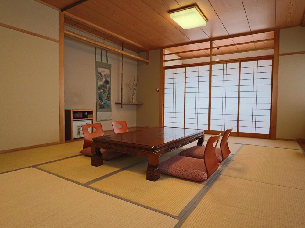 Ryokan Hikarinoie Yufu Exterior foto
